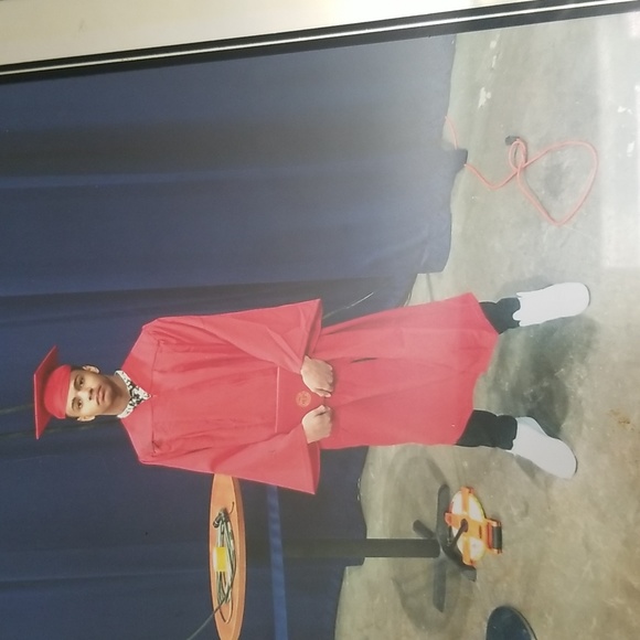 Julia is LIVE, LUXURY & DESIGNER SHARE SHOW BAGS & WALLETS SHARE 2 - Picture 9 of 16